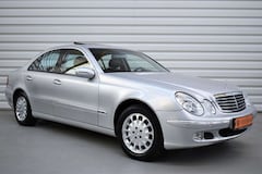 Bild des Angebotes Mercedes-Benz E 320 Elegance+Navi+Automatik+SHZ+Xenon