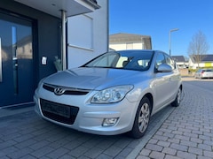 Bild des Angebotes Hyundai i30 *GARANTIE*KLIMA*SERVICE