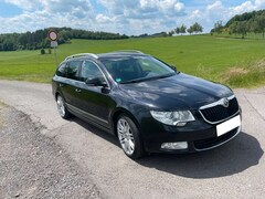 Bild des Angebotes Skoda Superb Combi Elegance