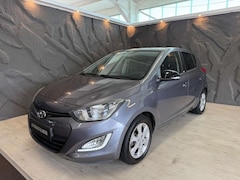 Bild des Angebotes Hyundai i20 1.4 Trend Automatik/KLIMAAUTO/LEDER/SCHID/