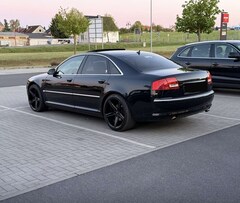 Bild des Angebotes Audi A8 4.2 TDI DPF quattro