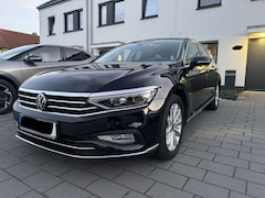 Bild des Angebotes VW Passat Variant Elegance