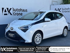 Bild des Angebotes Toyota Aygo 1.0 x-Play *5-TÜRER*KAMERA*SHZ* KLIMA*CARPLAY*ANDR