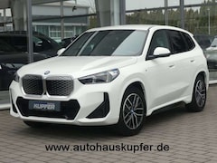 Bild des Angebotes BMW X1 xDrive30 M Sportp. ACC+°AHK°HUP+Harm.Kardon