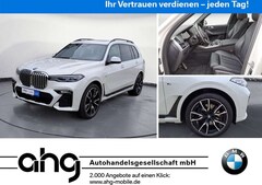 Bild des Angebotes BMW X7 xDrive40d Navi Leder Panoramadach Bluetooth P
