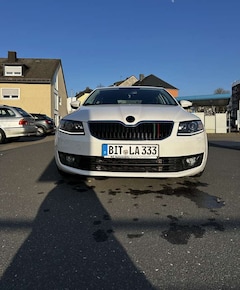Bild des Angebotes Skoda Octavia Elegance