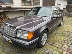 Bild des Angebotes Mercedes-Benz E 260 Klimaautomat,Oldtimer,Tempomat