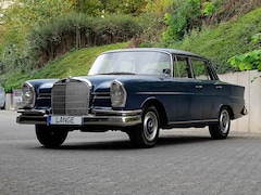 Bild des Angebotes Mercedes-Benz 220 Restaurierter 220 S b  in hervorragendem Zustand !
