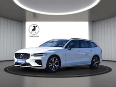 Bild des Angebotes Volvo V60 B4 R-DESIGN+3.JAHRE GARANTIE+1.HAND+MWST+AHK