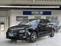 Bild des Angebotes VW Jetta 2.0 TDI Navi Sitzheiz. Kamera Bi-Xenon AHK
