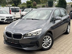Bild des Angebotes BMW 216 Aut.