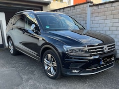 Bild des Angebotes VW Tiguan Allspace 2.0 TDI SCR 4Motion DSG 7 Sitzer