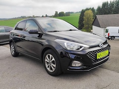 Bild des Angebotes Hyundai i20 YES! *Sitzheizung*Lenkradhzg*PDC*KAM*