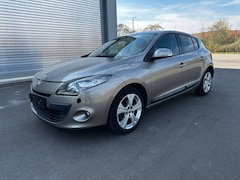 Bild des Angebotes Renault Megane Megane Fließheck 2.0 140 CVT Dynamique