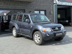 Mitsubishi Pajero 3.2 DI-D Liberty*7Sitzer*Klima*AHK*2 Hand