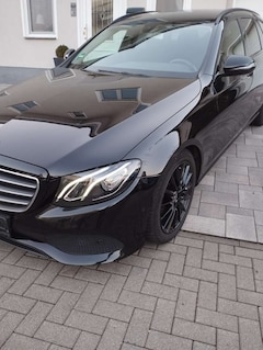 Bild des Angebotes Mercedes-Benz E 220 E 220 d T 9G-TRONIC Avantgarde