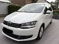 Bild des Angebotes VW Sharan Comfortline BMT/Start-Stopp, AHK, Sitzheizung