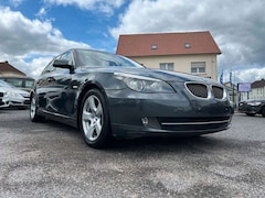 Bild des Angebotes BMW 525 d ST-HZ + PANO + LEDER + BI-XENON + PDC