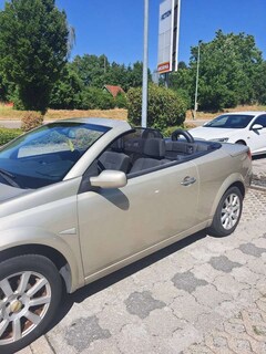 Bild des Angebotes Renault Megane Megane 2.0 Coupe-Cabriolet Privilege