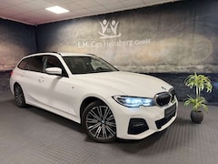 Bild des Angebotes BMW 330 3 Touring 330 e xDrive M Sport Alcantara LED