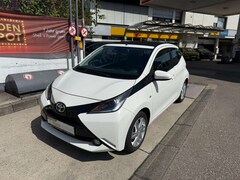 Bild des Angebotes Toyota Aygo X-Wave*Faltdach*Klima*Kamera*Safety Sense