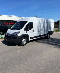 Bild des Angebotes Citroen Jumper Grossraumkasten 35 L4H2 Heavy Kamera DAB