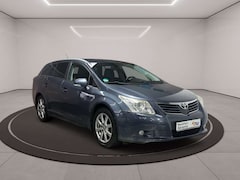 Bild des Angebotes Toyota Avensis Kombi Executive
