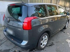 Bild des Angebotes Peugeot 5008 5008 155 THP Premium