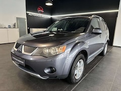 Bild des Angebotes Mitsubishi Outlander 2.4 Inform /Alcantara+Klima+TÜV-Neu
