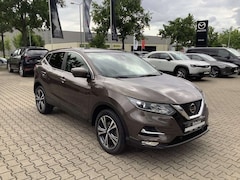 Bild des Angebotes Nissan Qashqai 1.3 DIG-T N-Connecta 8-fach bereift