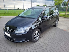 Bild des Angebotes VW Sharan 1.4TSI ACTIVE 7Si AHK Kam. DSG ACC WR 5JGar Busin.