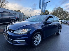 Bild des Angebotes VW Golf JOIN/2.HAND/NAVI/KLIMAAUT/ALU/AHK/TÜV-SERV.-NEU!