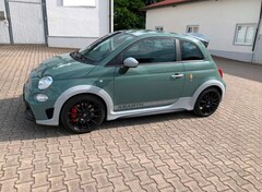 Bild des Angebotes Abarth 695 70th Anniversario