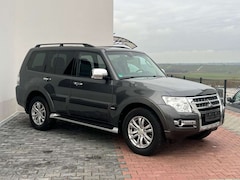 Bild des Angebotes Mitsubishi Pajero 3.2 DI-D Top*NUR 112TKM*STDHZG*1HAND*AHK*
