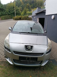 Bild des Angebotes Peugeot 5008 HDI FAP 150 Family