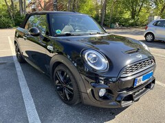 Bild des Angebotes MINI Cooper S Cabrio JCW Trim PDC LED Navi SiHz