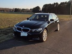 Bild des Angebotes BMW 320 Advantage