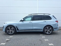 Bild des Angebotes BMW X7 xDrive 40i M Sport Pro (Pano/360 Kamera)