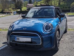 Bild des Angebotes MINI Cooper Classic Trim PANO LED 17" Apple CarPlay