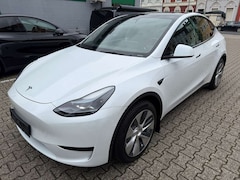 Bild des Angebotes Tesla Model Y Model Y RWD AHK AUTOPILOT SOH 93,5%