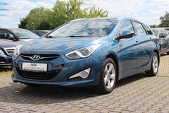Bild des Angebotes Hyundai i40 cw 2.0/VOLL SHEFT/KLIMA/SHZ/PDC/TEMP/PANO