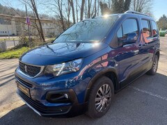 Bild des Angebotes Peugeot Rifter Allure Automatik Navi 7 Sitzer Kamera