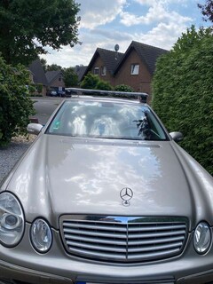 Bild des Angebotes Mercedes-Benz E 240 E 240 4Matic Elegance