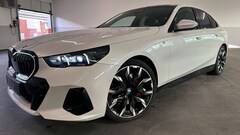 Bild des Angebotes BMW 540 d xDrive M Sport Pro B&W Pano 21 Zoll Exklus