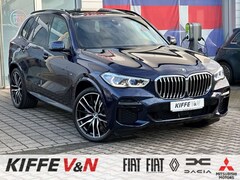 Bild des Angebotes BMW X5 xDrive40d M SPORT PANO KLIMASITZE LASER HUD
