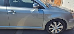 Toyota Avensis 1.8 Selektion