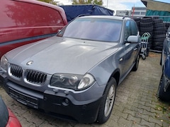 Bild des Angebotes BMW X3 2.5i Aut.