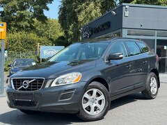 Bild des Angebotes Volvo XC60 XC60 Momentum Panoramadach ///