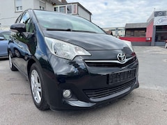 Bild des Angebotes Toyota Verso-S Club/Automatik /Pano-Dach /R-Kamera/ALU