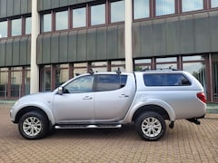 Bild des Angebotes Mitsubishi L200 Diamant Edition 4WD Aut.-HARDTOP-AHK 3000 KG-EURO5